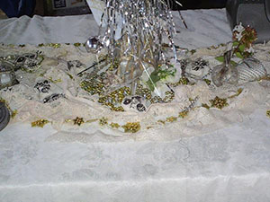 Decorated Air altar, in tints of white and silver.