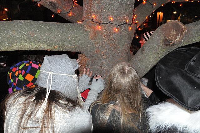 28b tyrfire samhain-2011-asheville-flashrite-pubmoot 28 DSC 3909