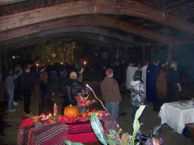 Attendees calling the Quarters.